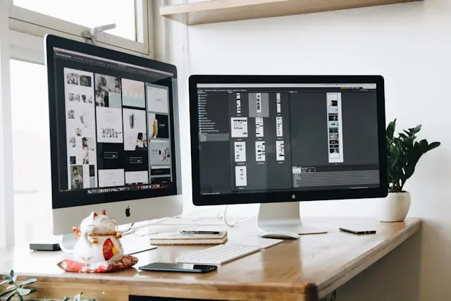 una computadora con un  monitor